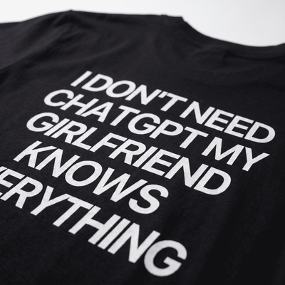 MY GIRLFRIEND KNOWS EVERYTHING
